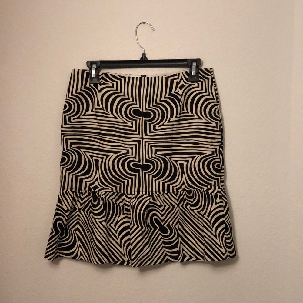 Trina Turk Los Angeles black and cream skirt